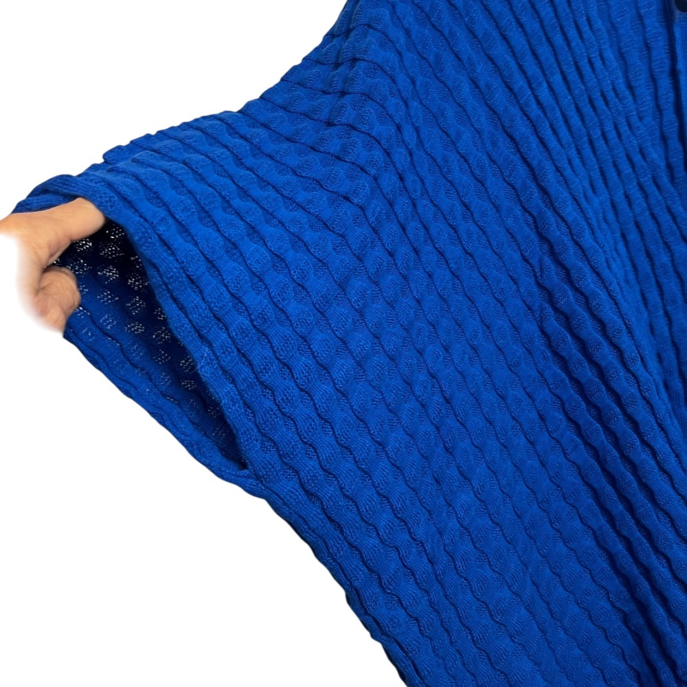 Susan Graver NWOT Royal Blue Textured Waffle Knit Poncho Cardigan XL/1X Cotton - Picture 2 of 6
